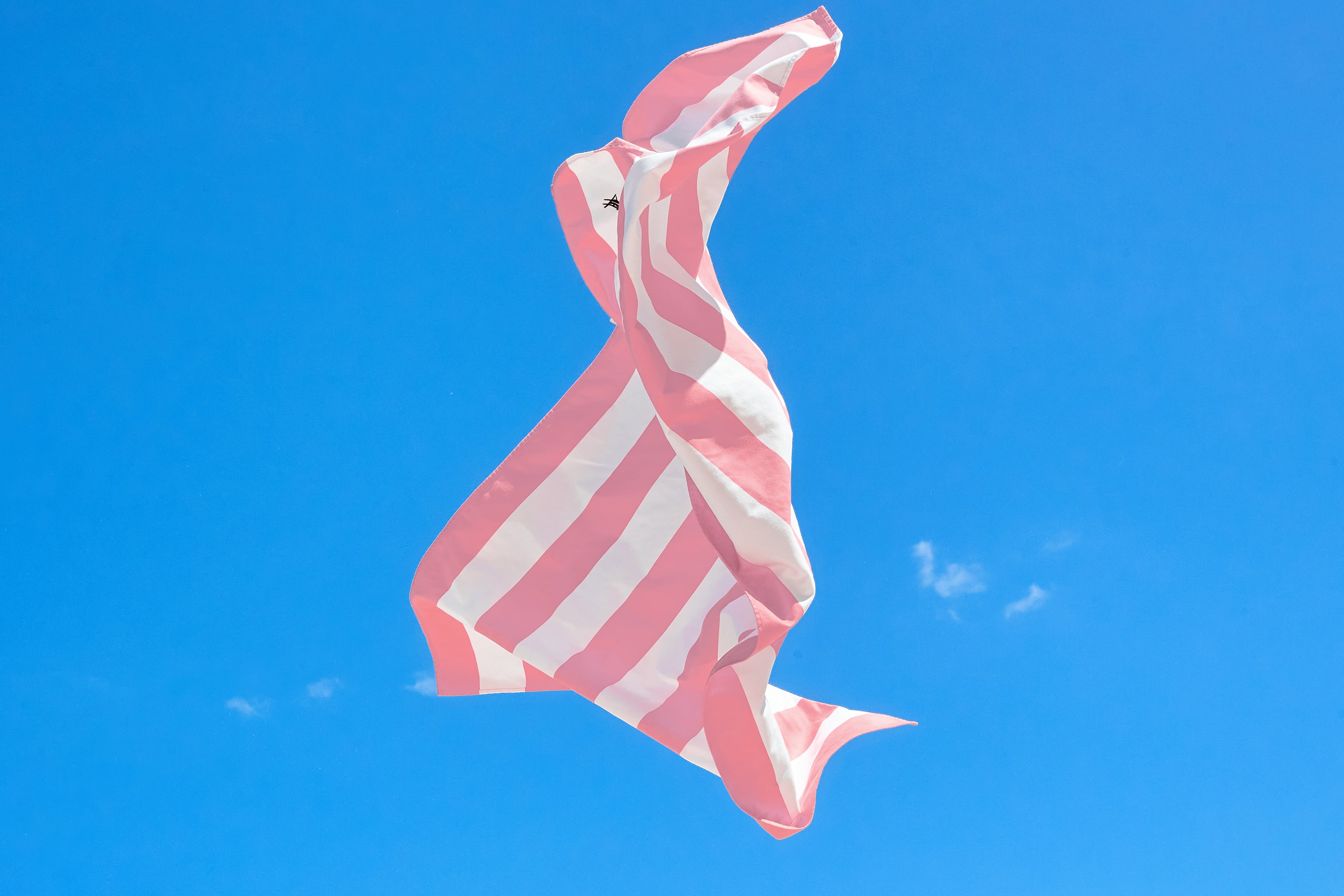 Dock & Bay Quick Dry Beach & Travel Towels – junedays